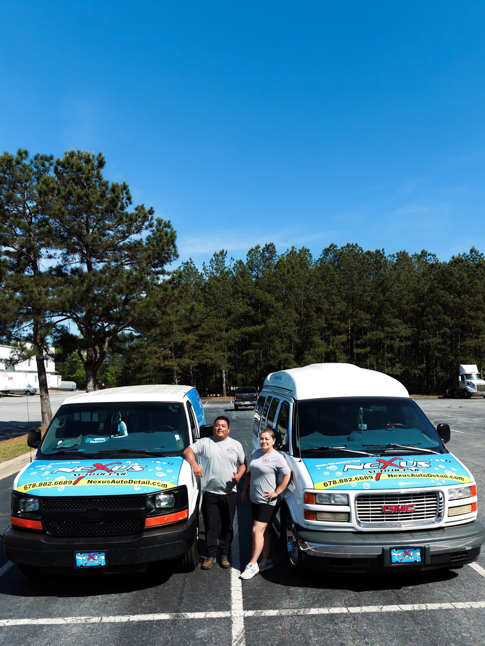 Chido & Adela — Ready to Roll